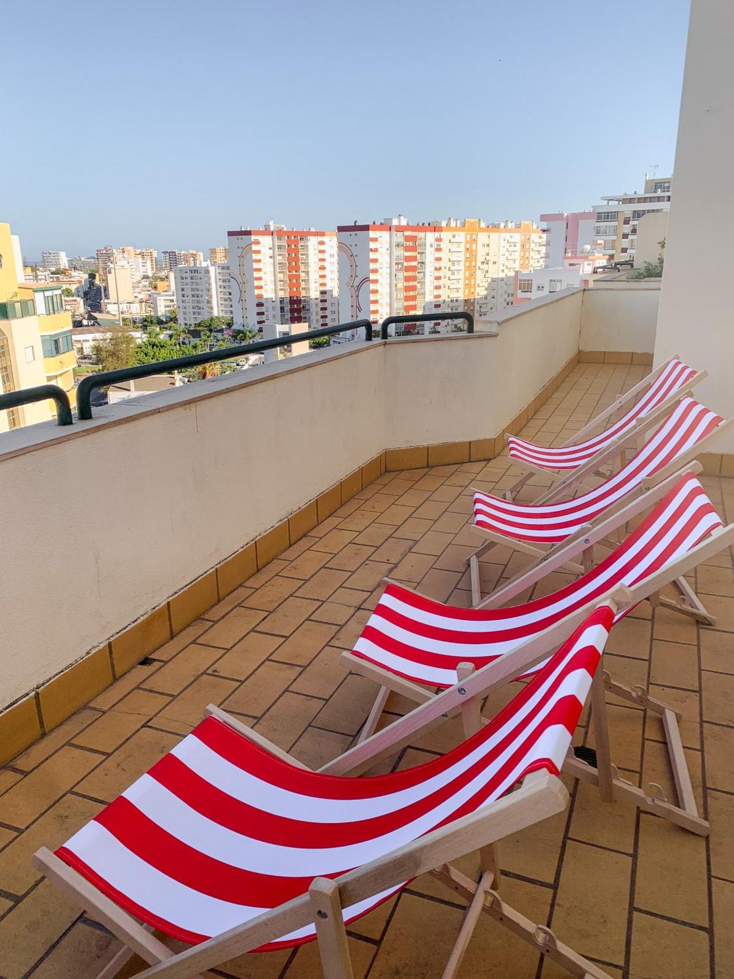 Wakeup Triplex House Faro Exterior foto